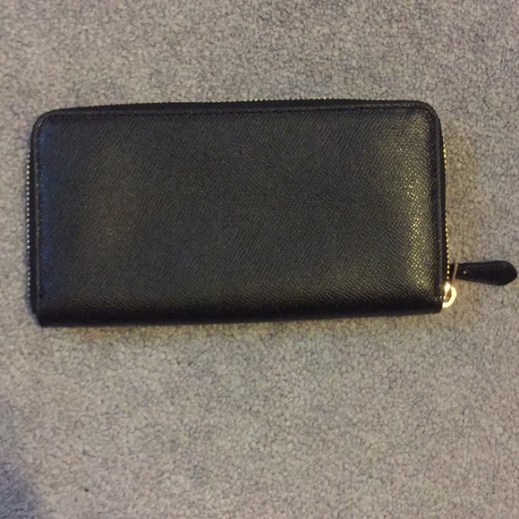 Coach Wallet - Picture 2 of 5